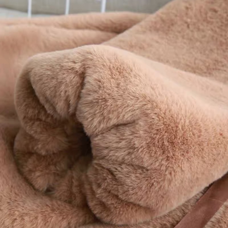 Heart beaker cute fur sweats HOD101 images